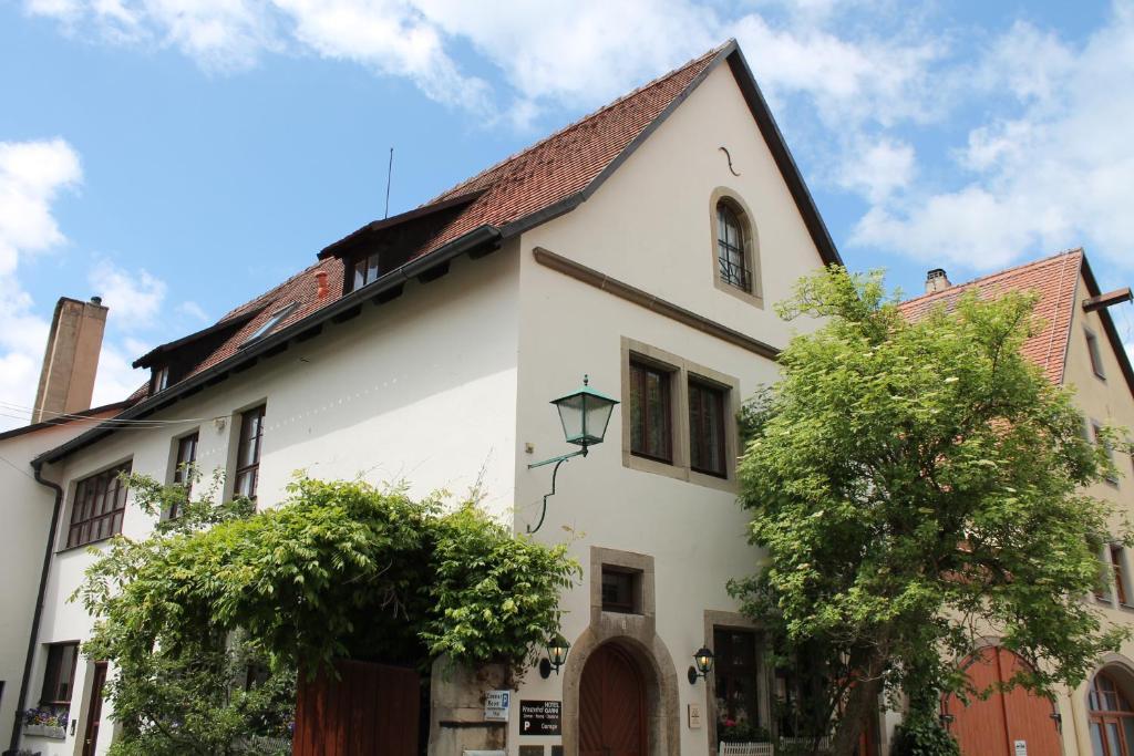 Kreuzerhof Hotel Garni Rothenburg ob der Tauber Exterior photo